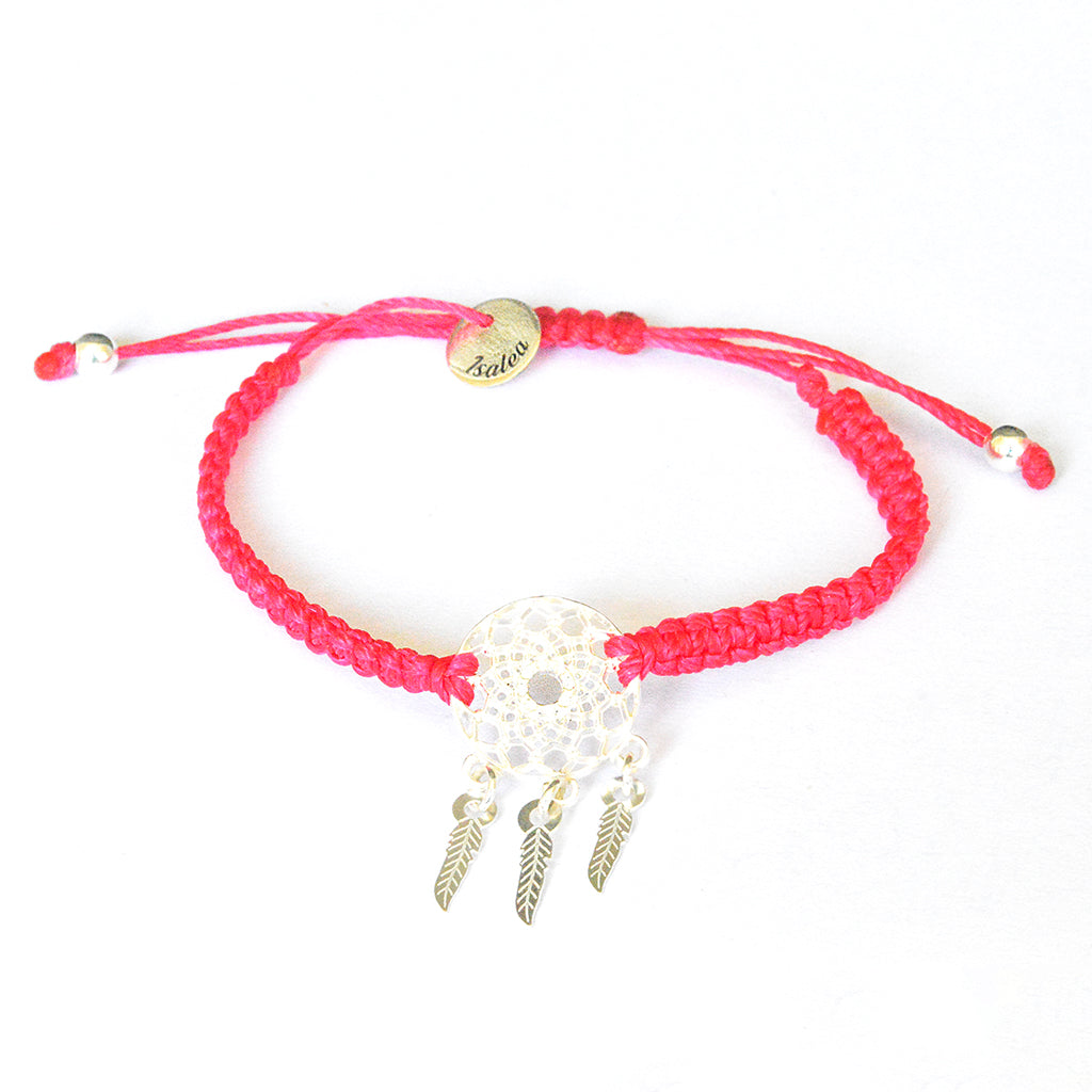 Pulsera de macramé con dije de atrapasueños